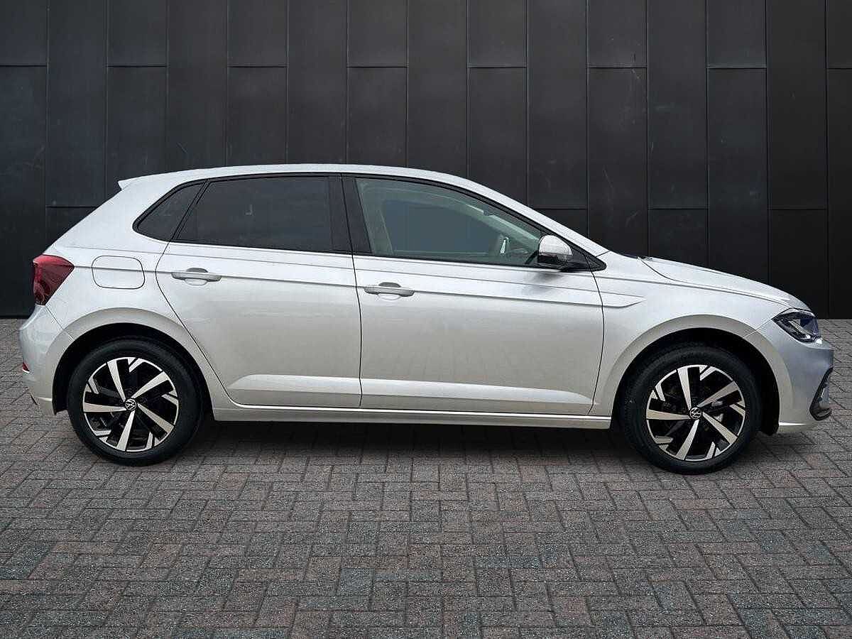 Volkswagen Polo 1.0 TSI (95ps) Match DSG + PARKING SENSORS