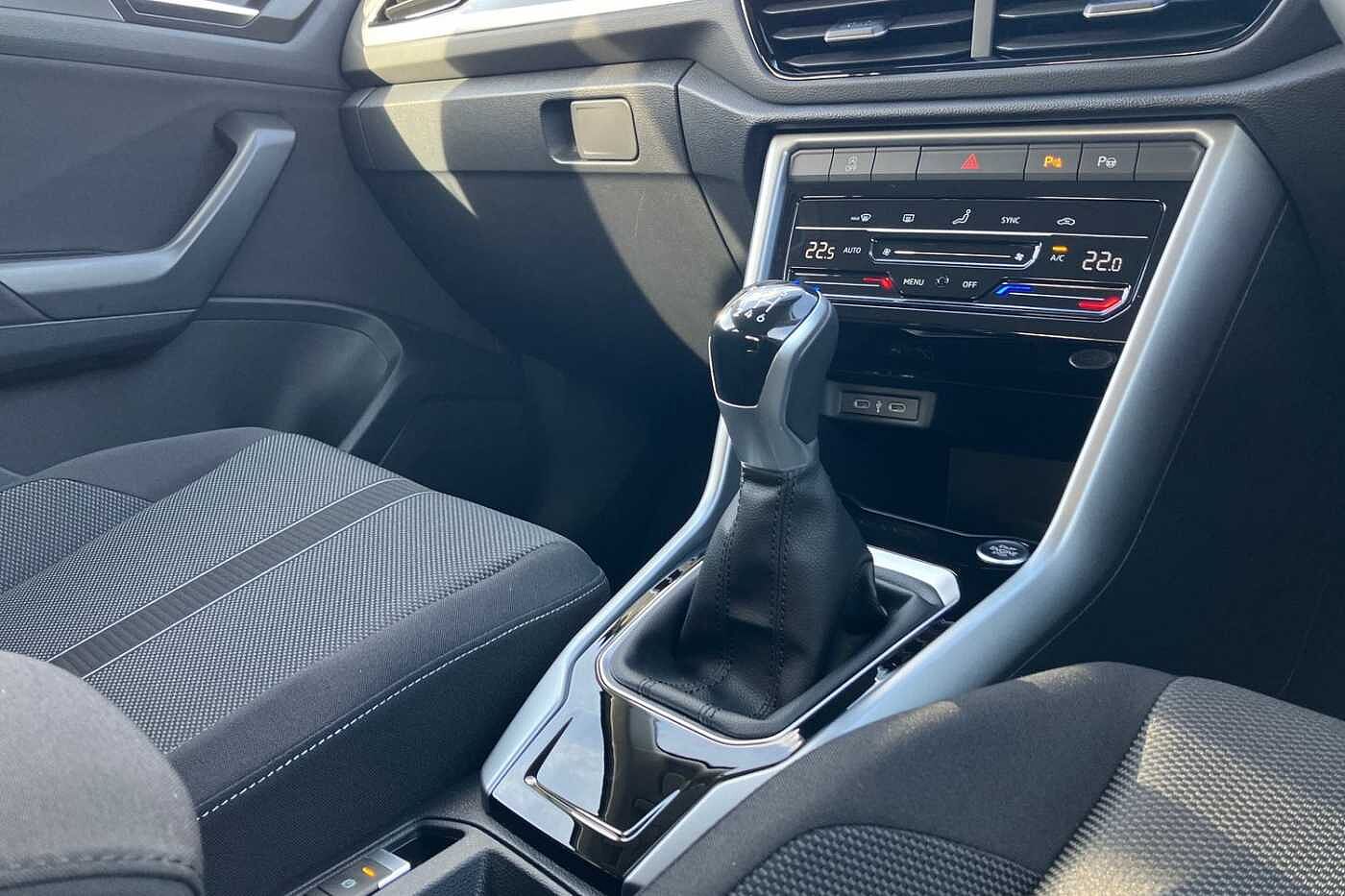 Volkswagen T-ROC 1.5 TSI (150ps) Match
