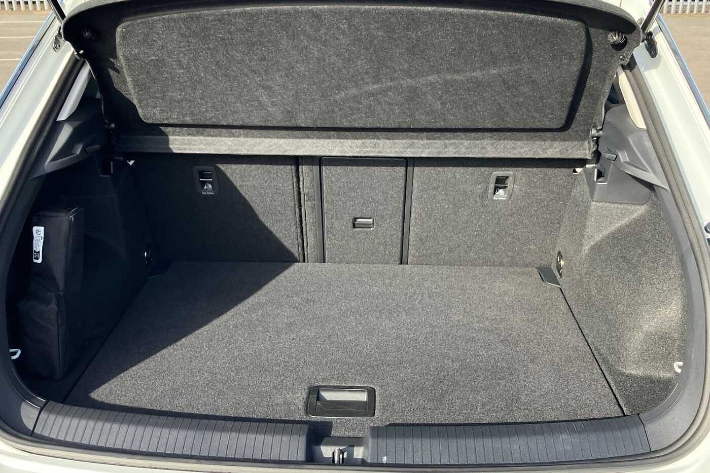 Volkswagen T-ROC 1.5 TSI (150ps) Match