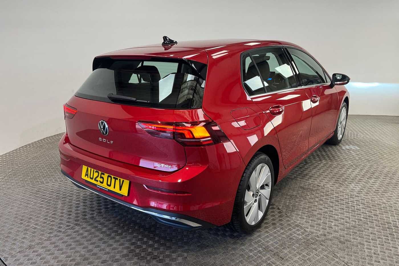 Volkswagen Golf 1.5 eTSI MHEV Style Hatchback 5dr Petrol Hybrid DSG Euro 6 (s/s) (150 ps)
