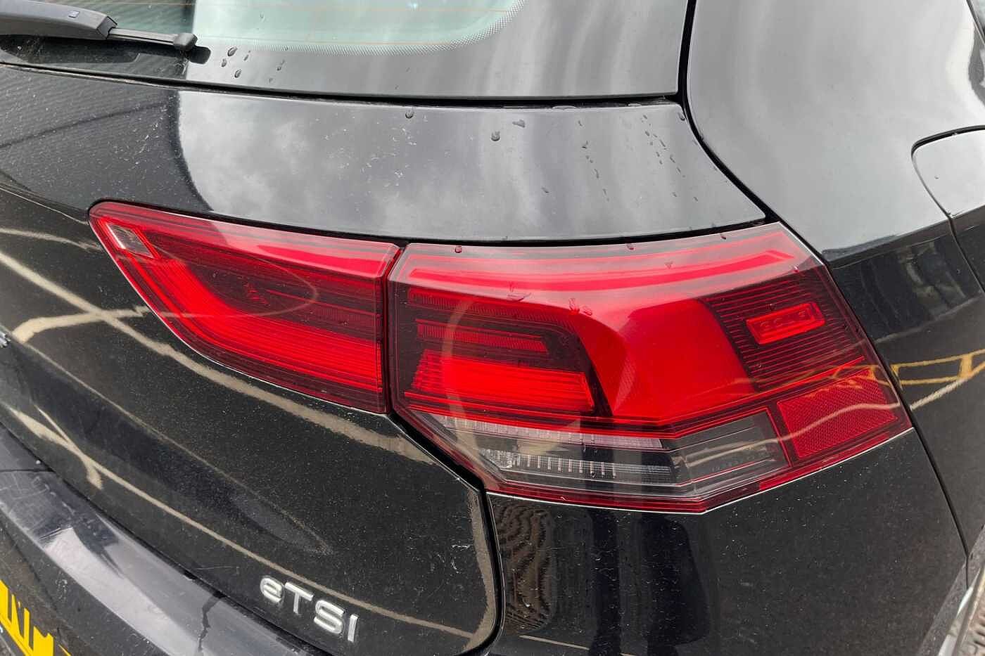 Volkswagen Golf 1.5 eTSI MHEV Style Hatchback 5dr Petrol Hybrid DSG Euro 6 (s/s) (150 ps)