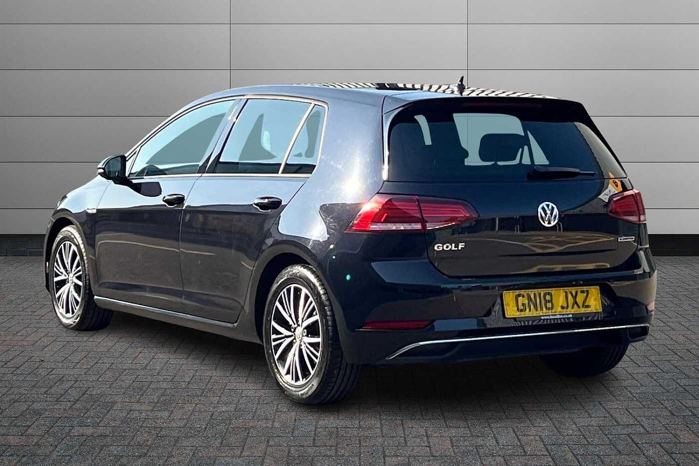 Volkswagen Golf 1.5 TSI EVO BlueMotion Tech SE Nav Hatchback 5dr Petrol DSG Euro 6 (s/s) (130 ps