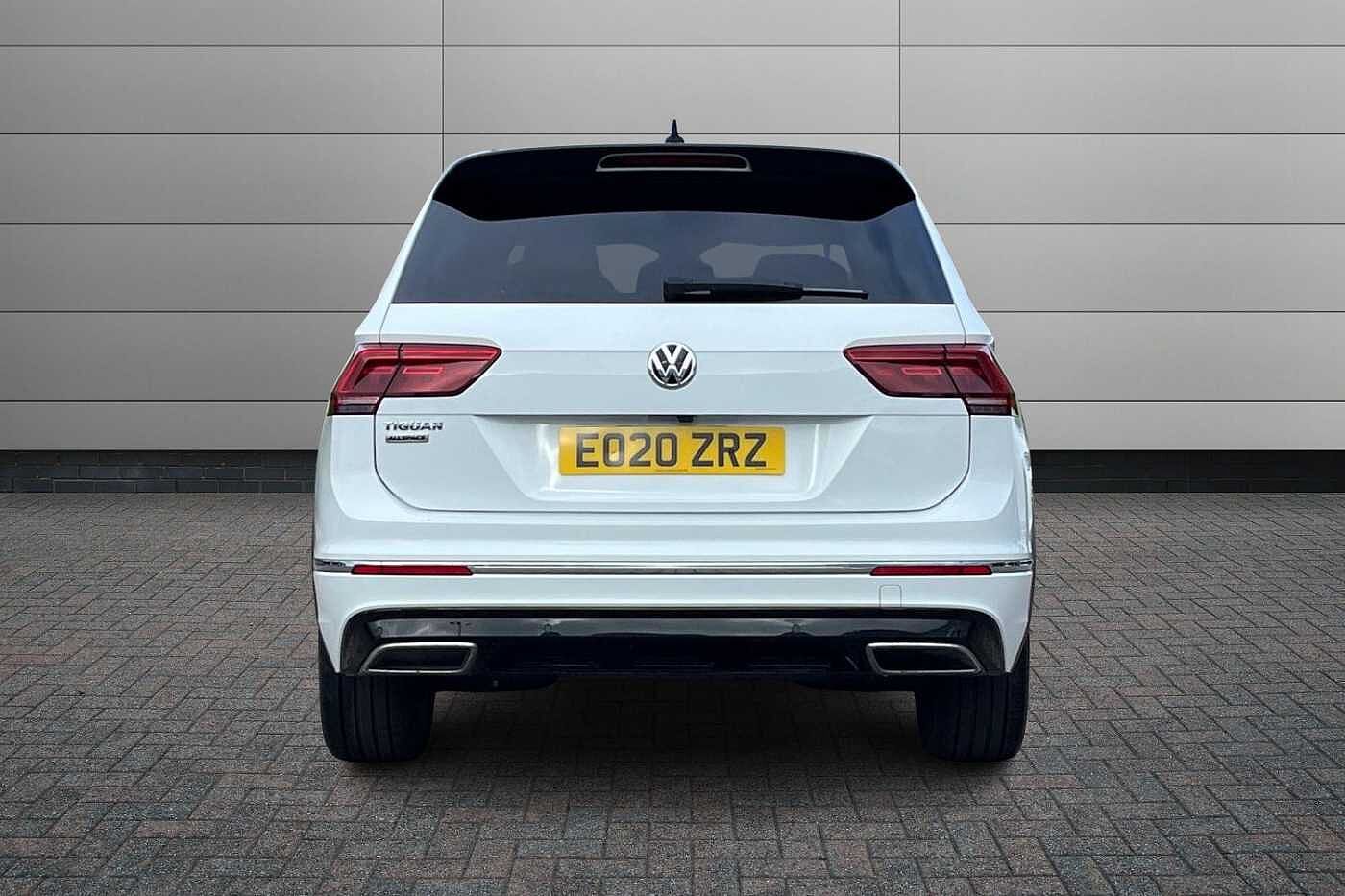 Volkswagen Tiguan Allspace 1.5 TSI EVO R-Line Tech SUV 5dr Petrol DSG 150 ps - PANORAMIC SUNROOF,HEATED SEA