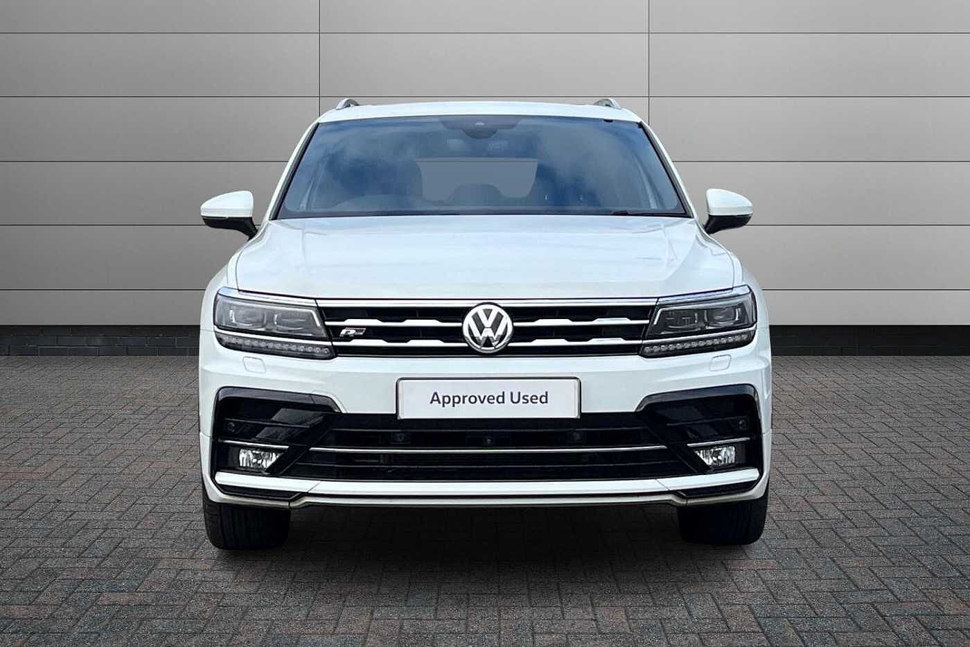 Volkswagen Tiguan Allspace 1.5 TSI EVO R-Line Tech SUV 5dr Petrol DSG 150 ps - PANORAMIC SUNROOF,HEATED SEA