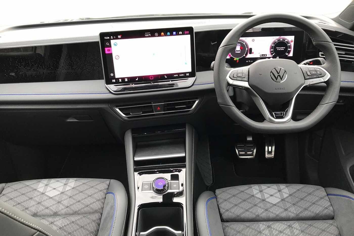 Volkswagen Tiguan 2.0 TDI R-Line SUV 5dr Diesel DSG Euro 6 (s/s) (150 ps)